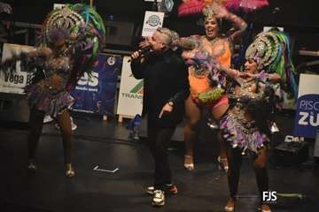 Un turismo se prende fuego y queda totalmente calcinado/FJS Fotografía.